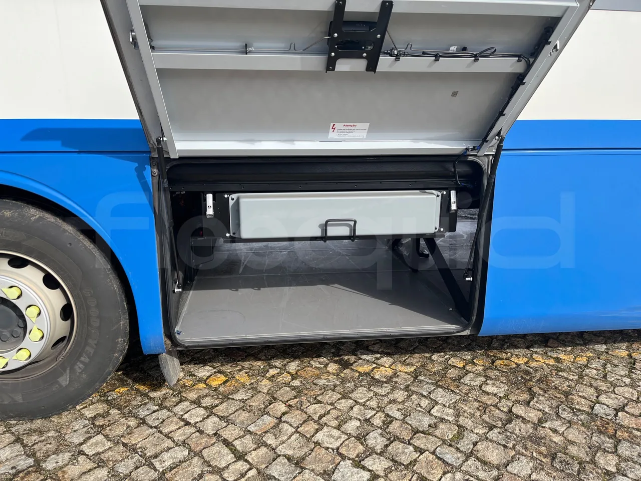 Mercedes-Benz Intouro E17UE -Euro 6 - 260 kW - 13.090 mt - preheater webasto photo