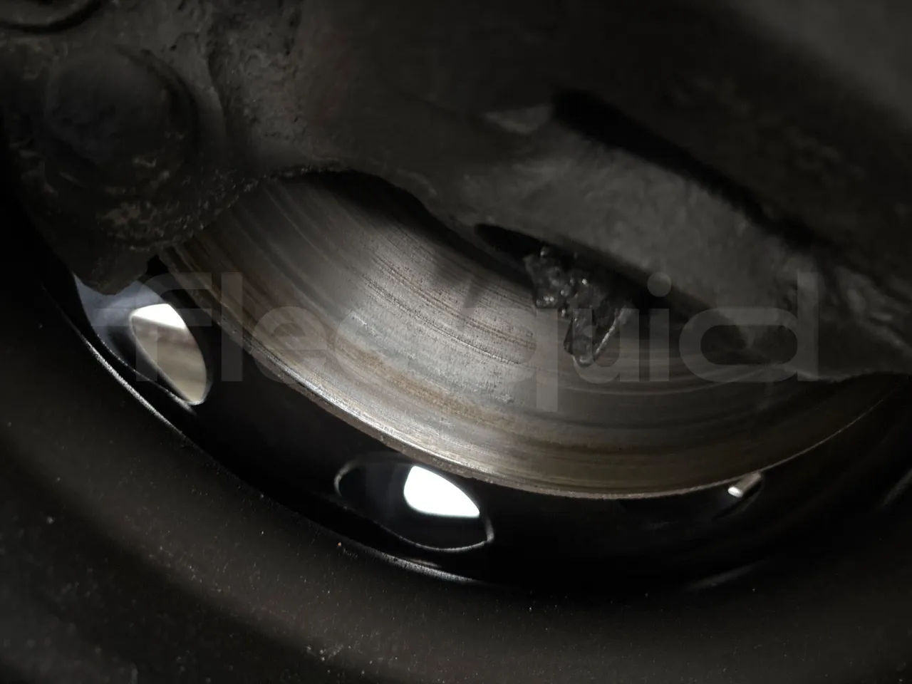 Setra S415 HD - EURO 5 - 310KW - 12m - front discs right