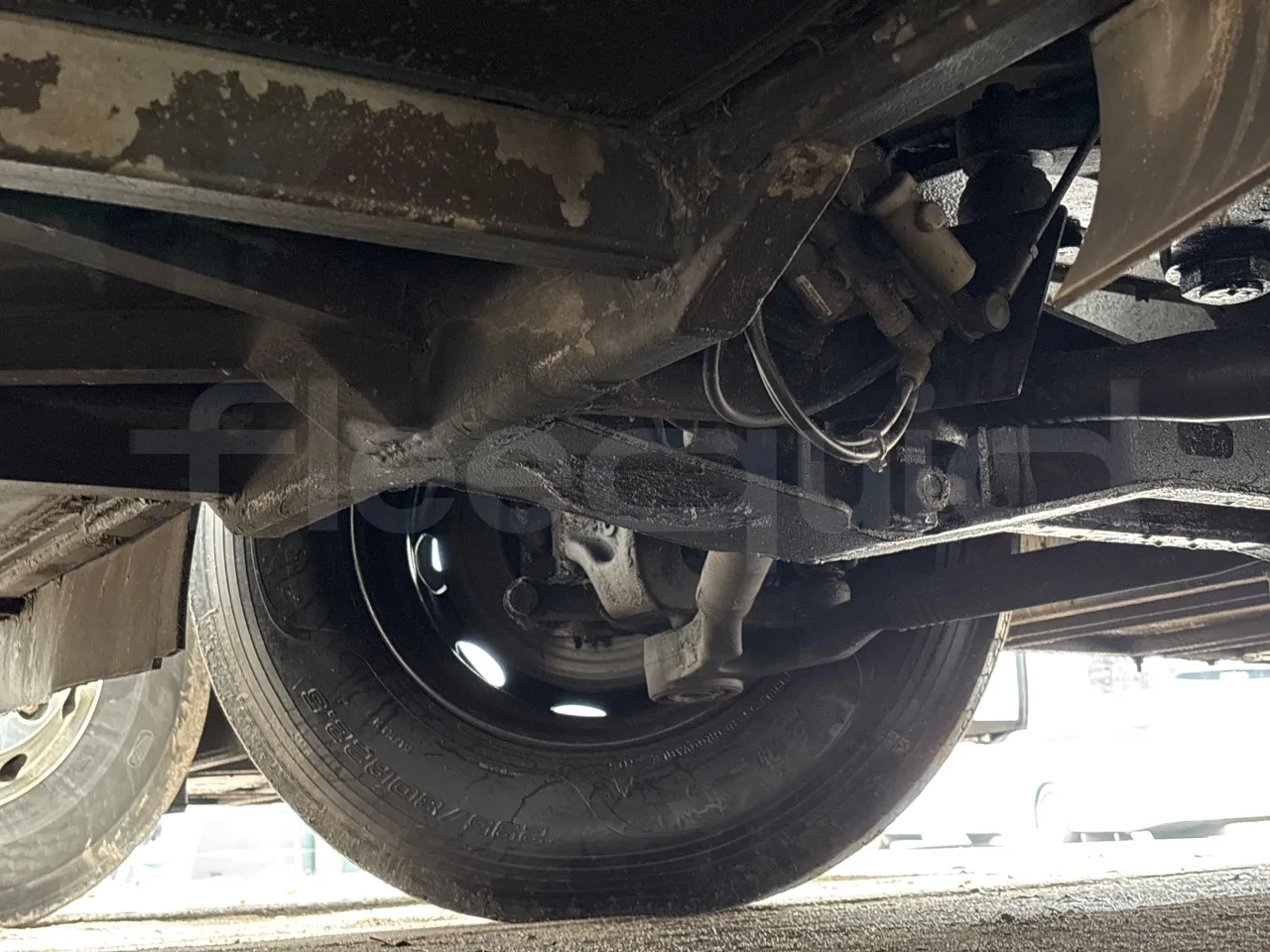 Setra S415 HD - EURO 5 - 310KW - 12m - front axle right side