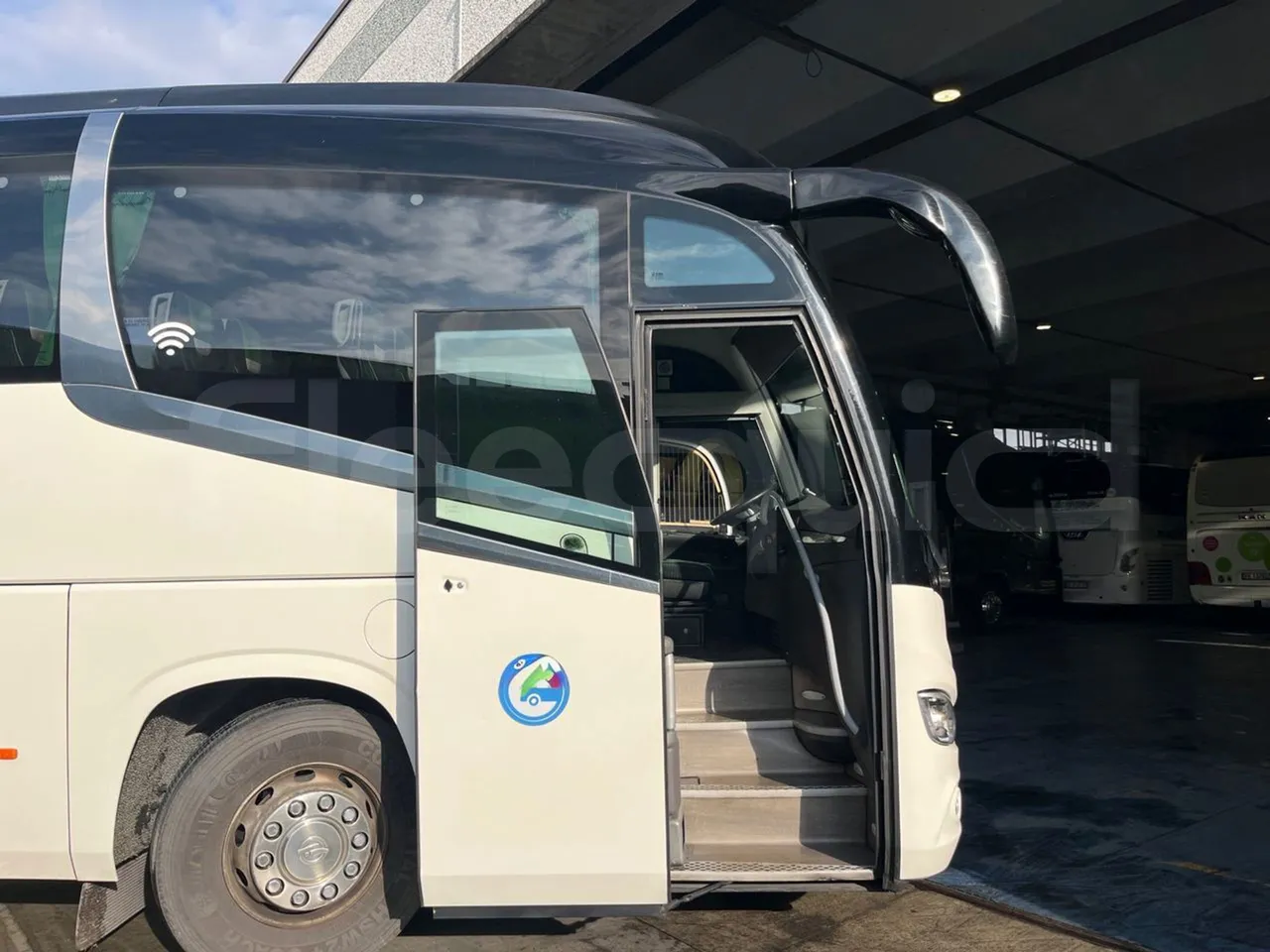 Irizar i6 13.35 - EUR6 - 320kW - 12.920m - front door 1 open