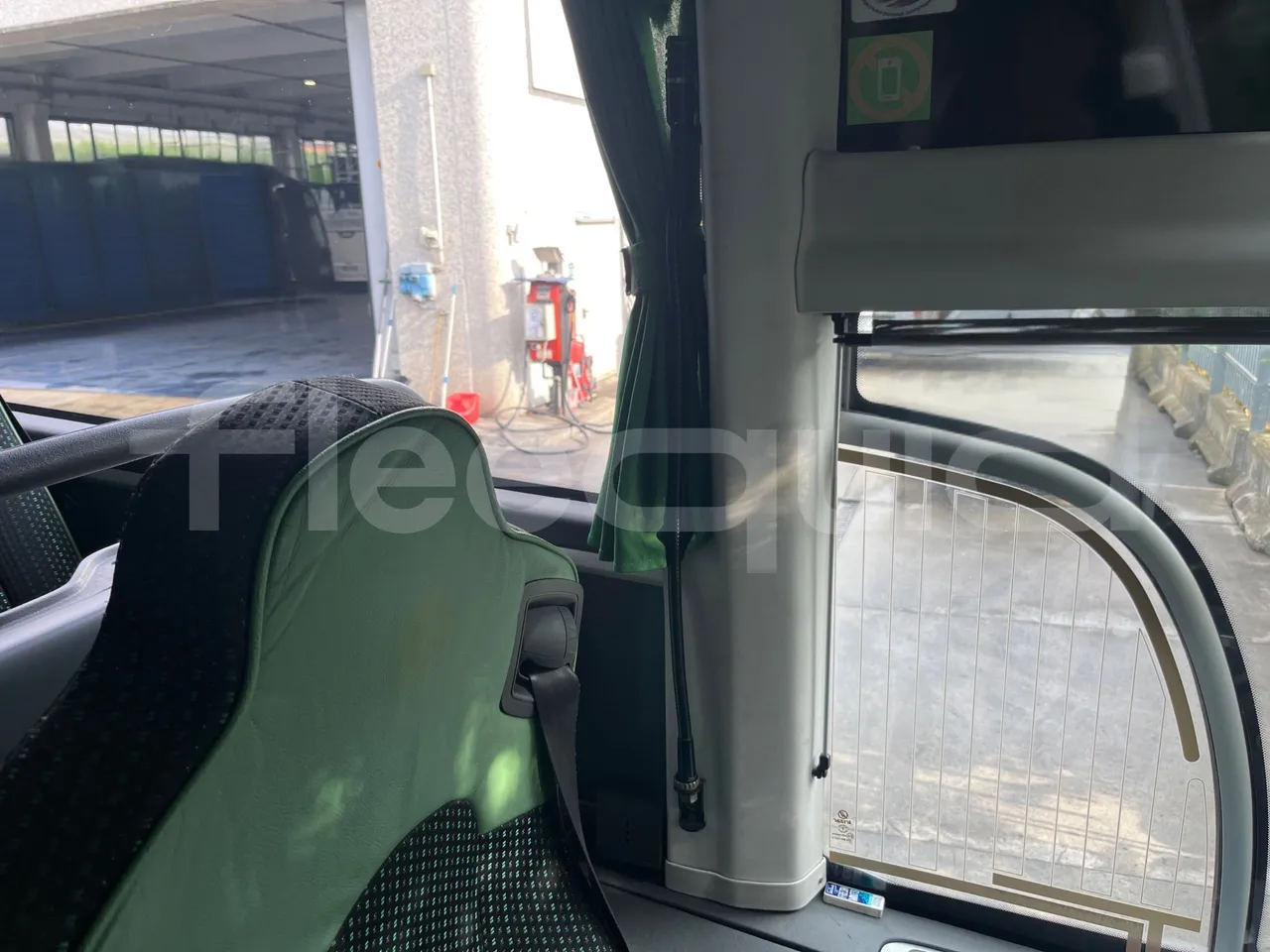 Irizar i6 13.35 - EUR6 - 320kW - 12.920m - driver microphone accessories photo