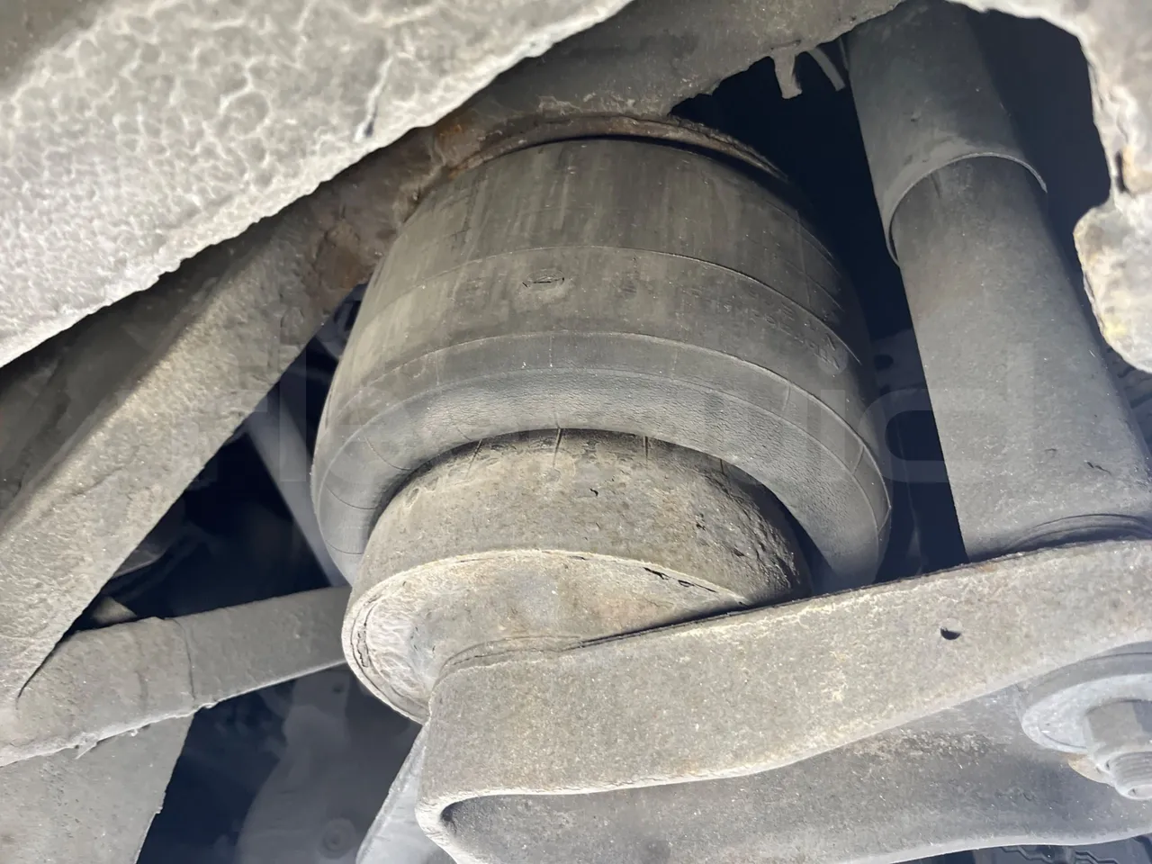 Irizar i6 13.35 - EUR6 - 320kW - 12.920m - axel 2 air springs 1 left