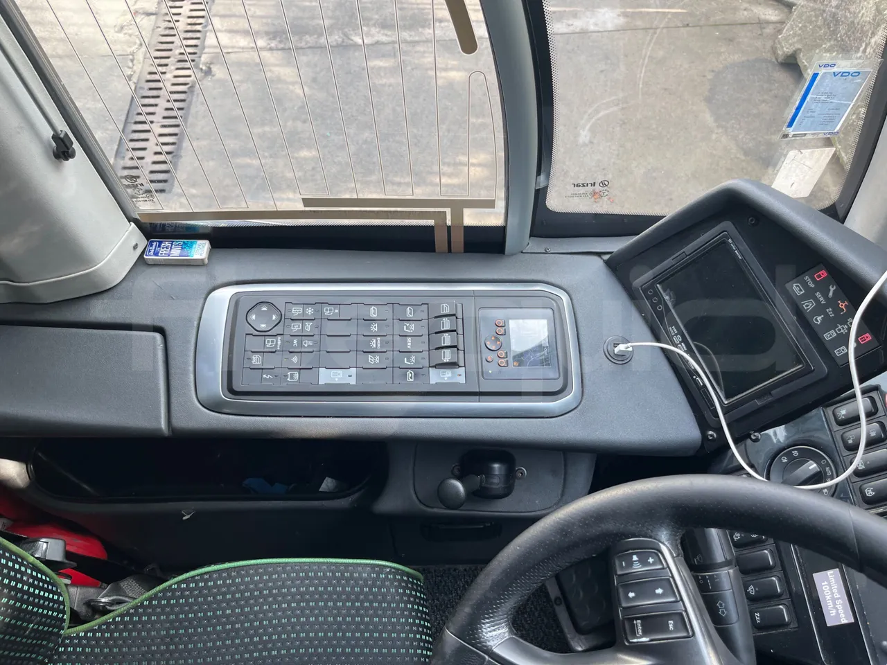 Irizar i6 13.35 - EUR6 - 320kW - 12.920m - onboard devices 1