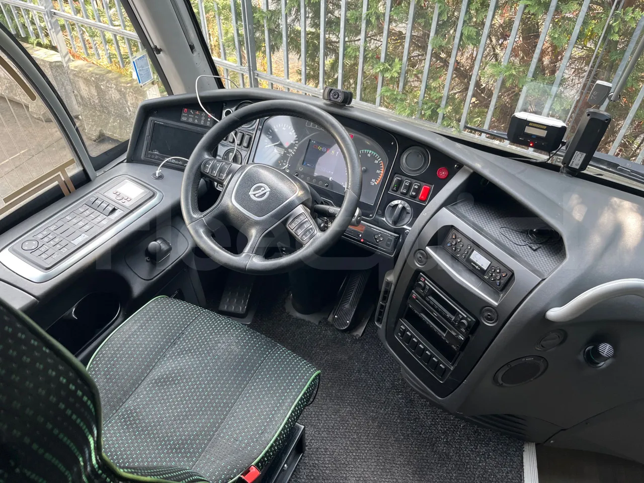 Irizar i6 13.35 - EUR6 - 320kW - 12.920m - buttons panels on