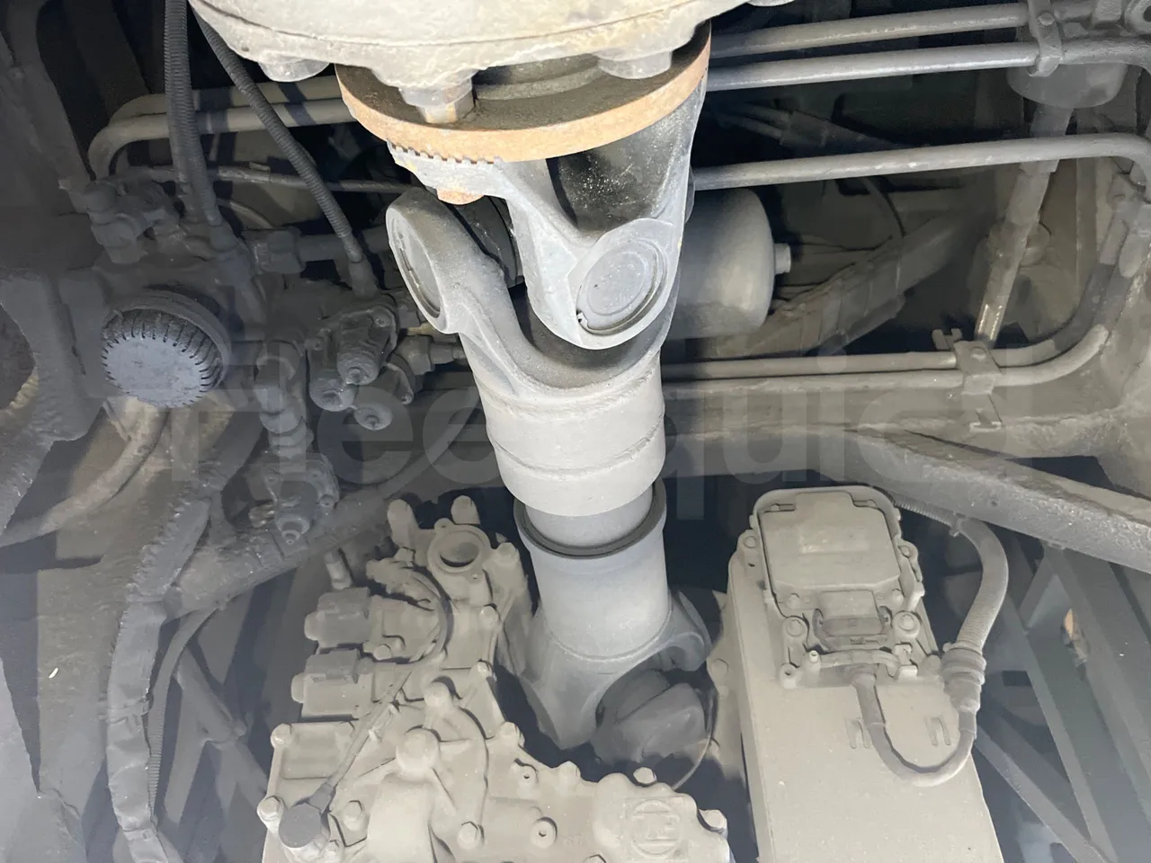 Irizar i6 13.35 - EUR6 - 320kW - 12.920m - driveshaft photo