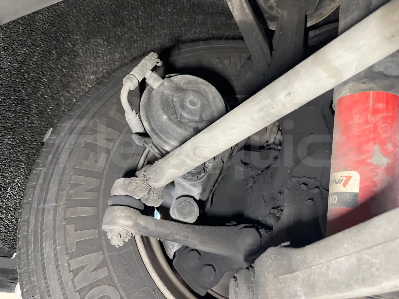 Irizar i6 13.35 - EUR6 - 320kW - 12.920m - front brake calipers right