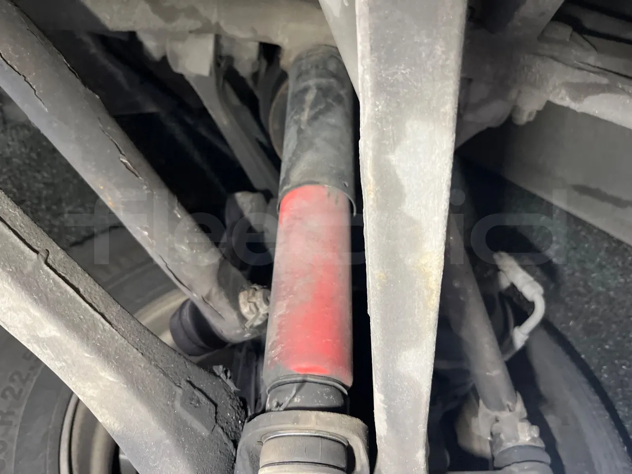 Irizar i6 13.35 - EUR6 - 320kW - 12.920m - front shock absorbers left