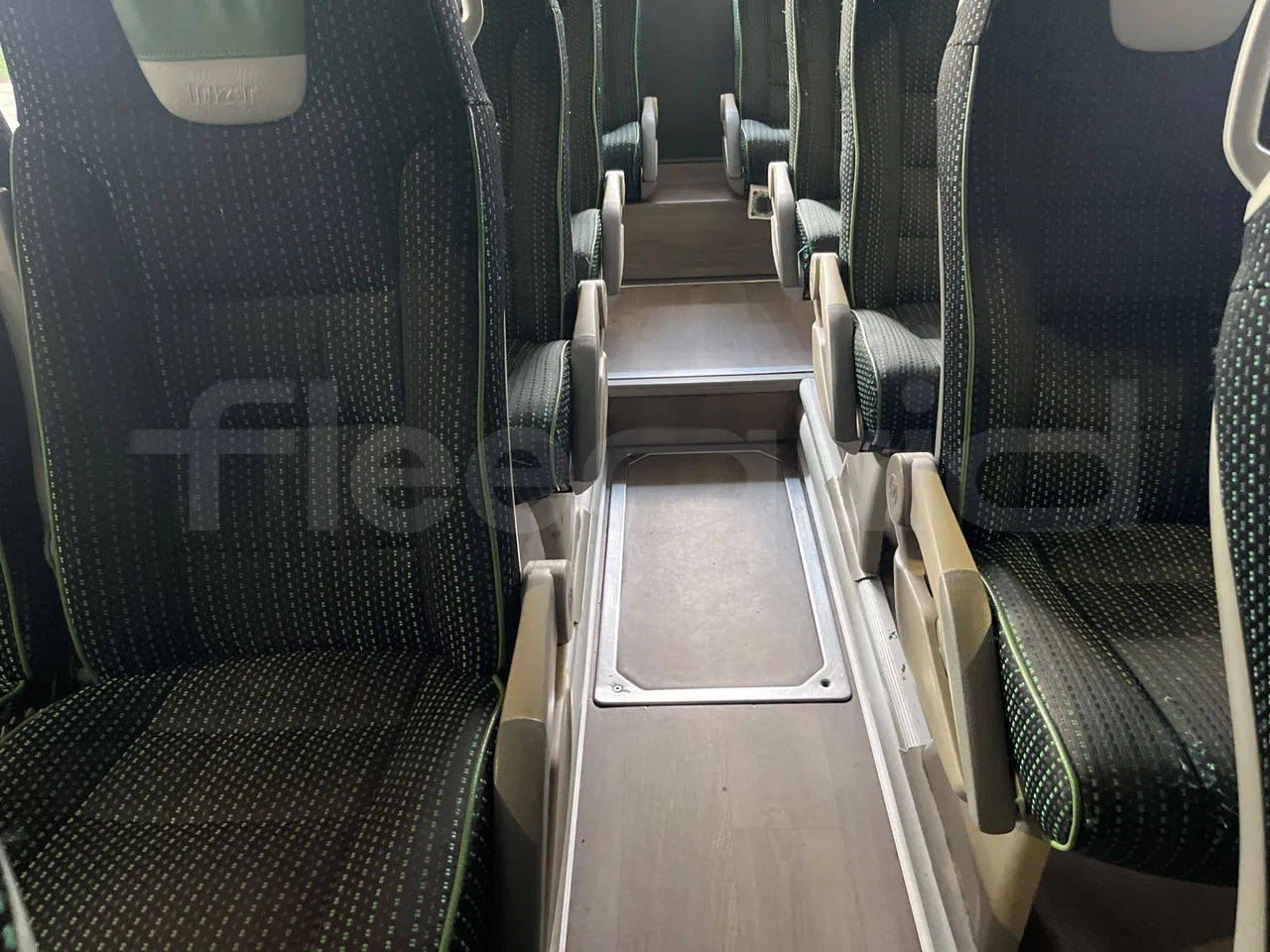 Irizar i6 13.35 - EUR6 - 320kW - 12.920m - floor hatches photo