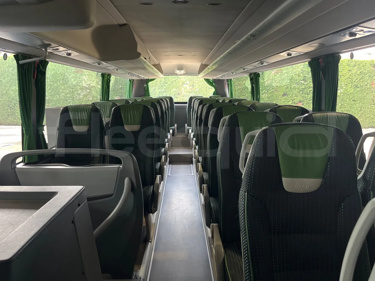 Irizar i6 13.35 - EUR6 - 320kW - 12.920m - reverse view middle aisle