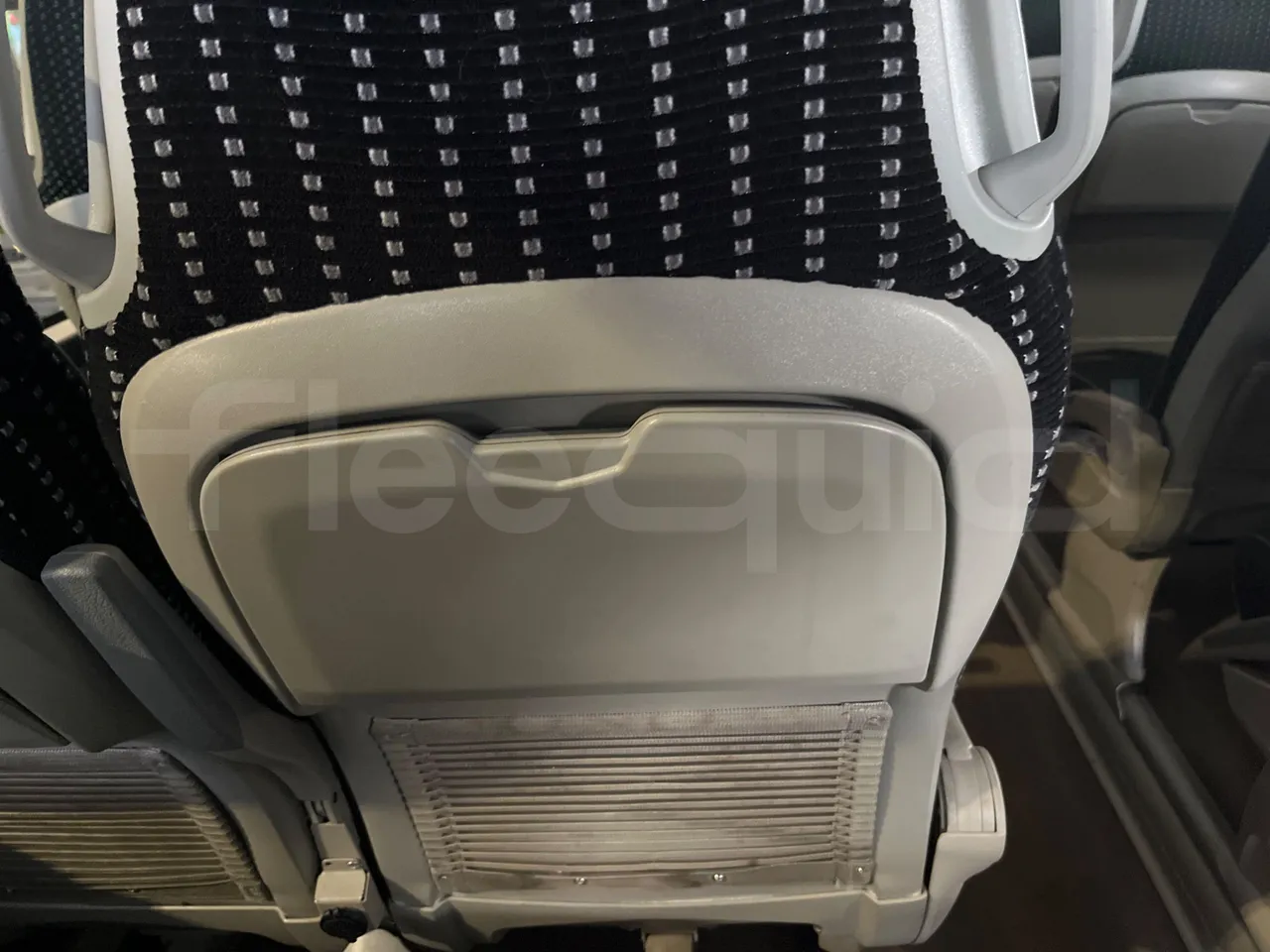 Irizar i6 13.35 - EUR6 - 320kW - 12.920m - table detail photo