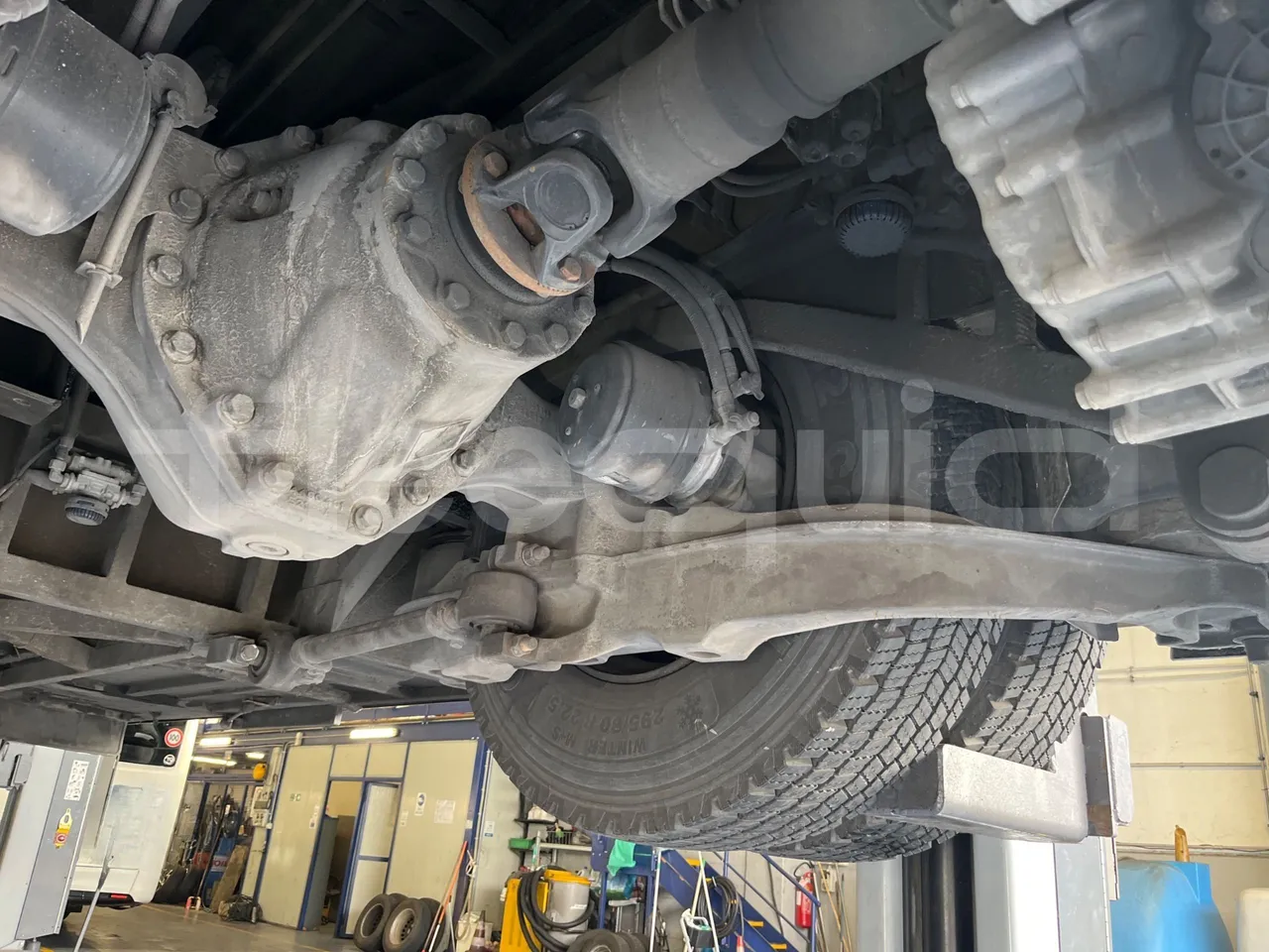 Irizar i6 13.35 - EUR6 - 320kW - 12.920m - axle 3 right side