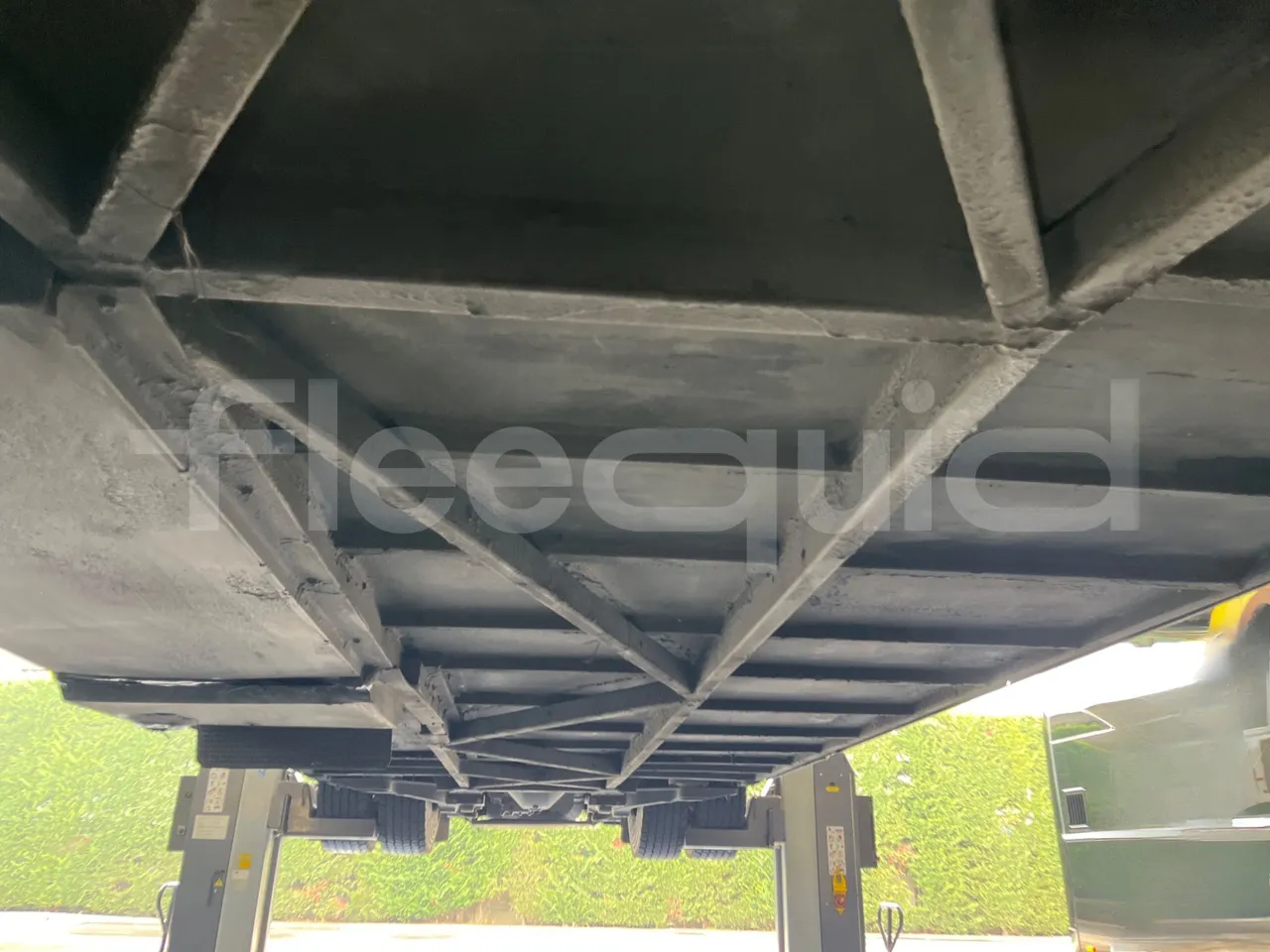 Irizar i6 13.35 - EUR6 - 320kW - 12.920m - central undercarriage photo