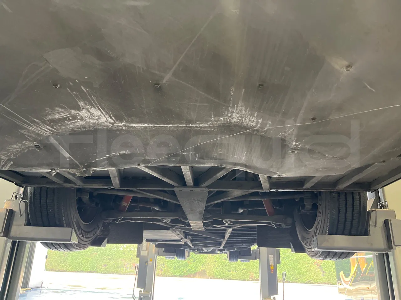 Irizar i6 13.35 - EUR6 - 320kW - 12.920m - front undercarriage from front