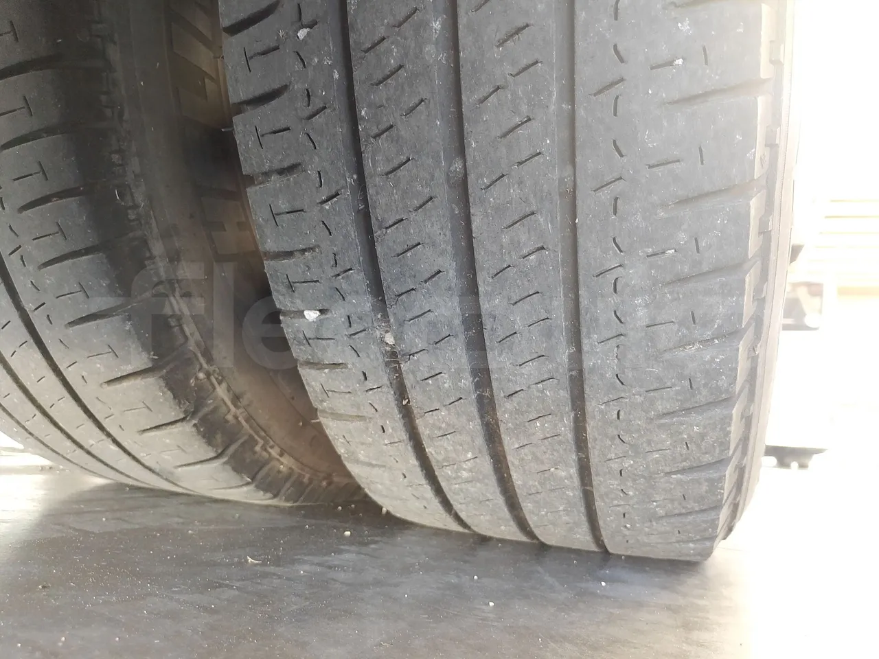Iveco Indcar WGIVMY11 MOBI SCUOLABUS - EUR6 - 100Kw - 8,592m - tread condition front tires left
