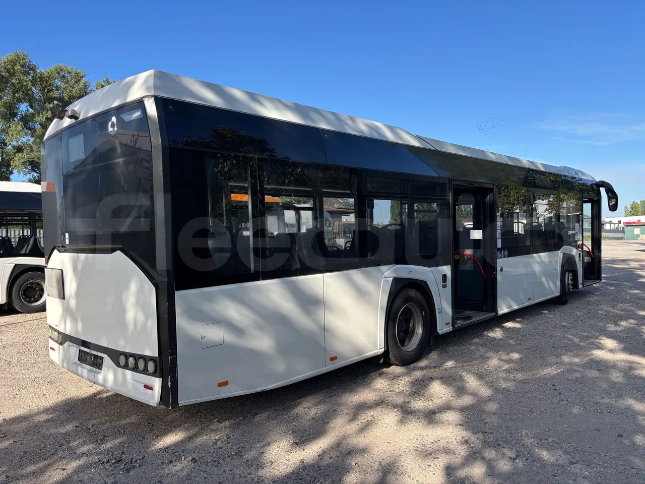 Solaris Urbino - 3/4 Rear Right Side Doors Open