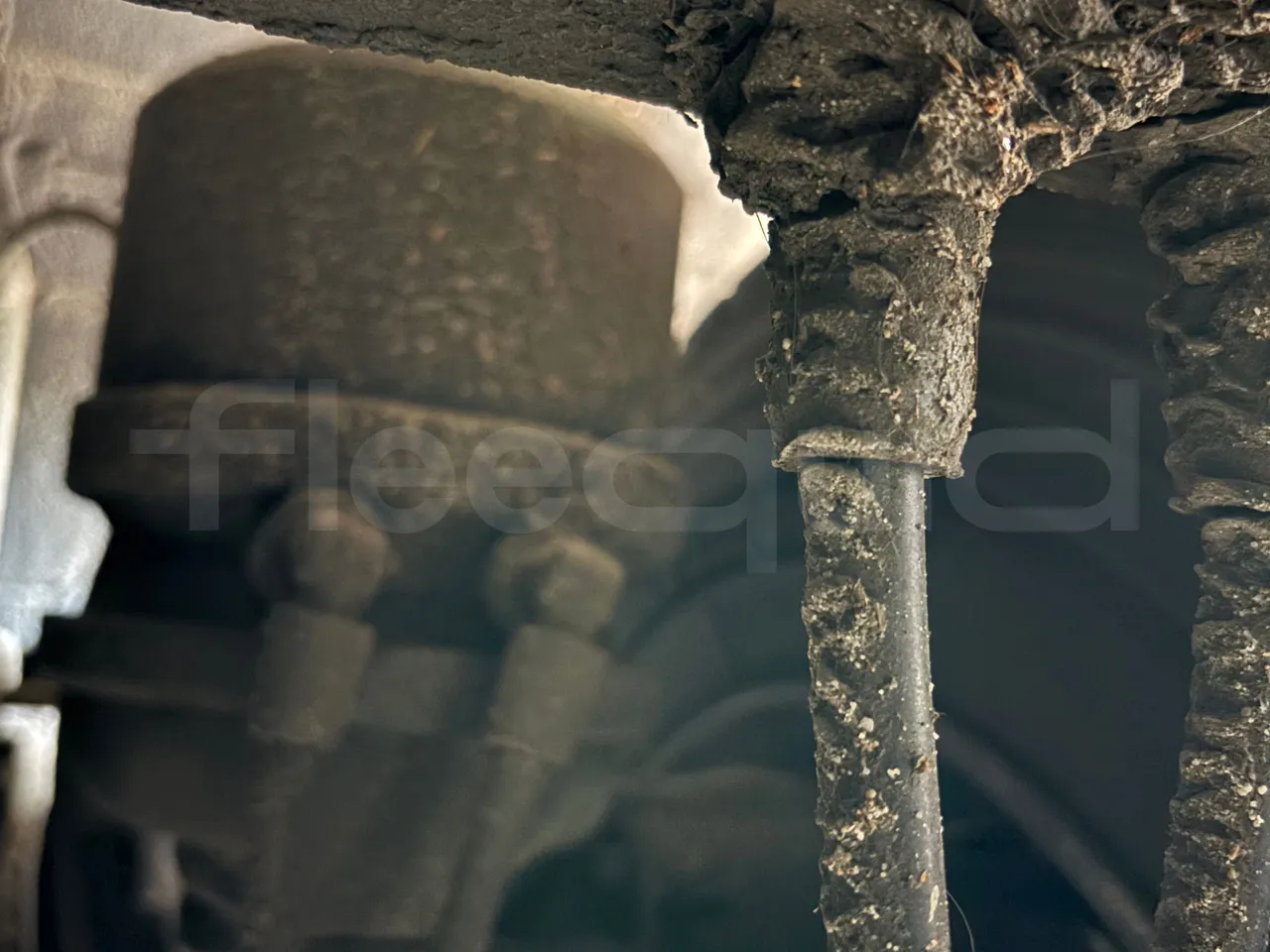 Solaris Urbino - Second Axle Caliper Brakes Right Side