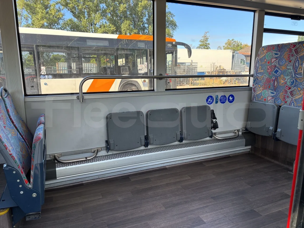 Solaris Urbino - Folding Seats