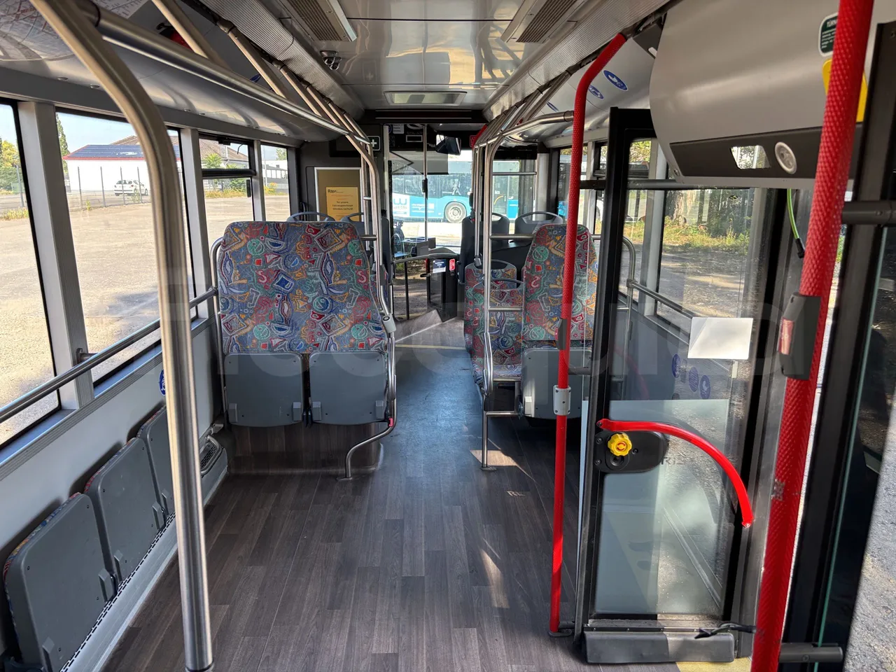Solaris Urbino - Forward Seats From Middle Position