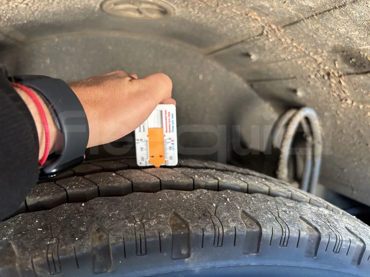 Solaris Urbino - Second Axle Left Side: Tyre Thickness