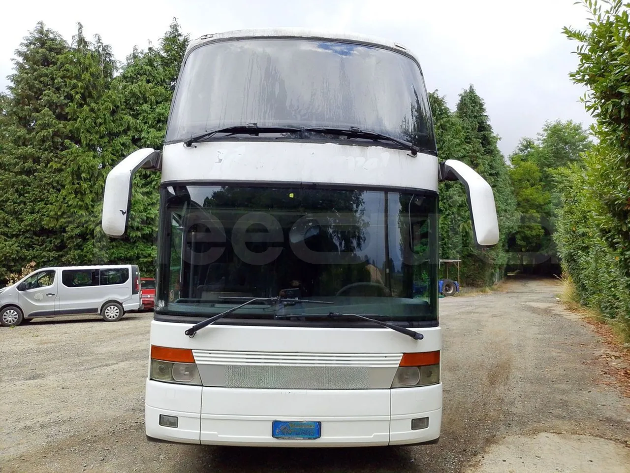 Setra S328 S328-DT/ Euro 1 - 370 Kw - 12 Mt - front photo
