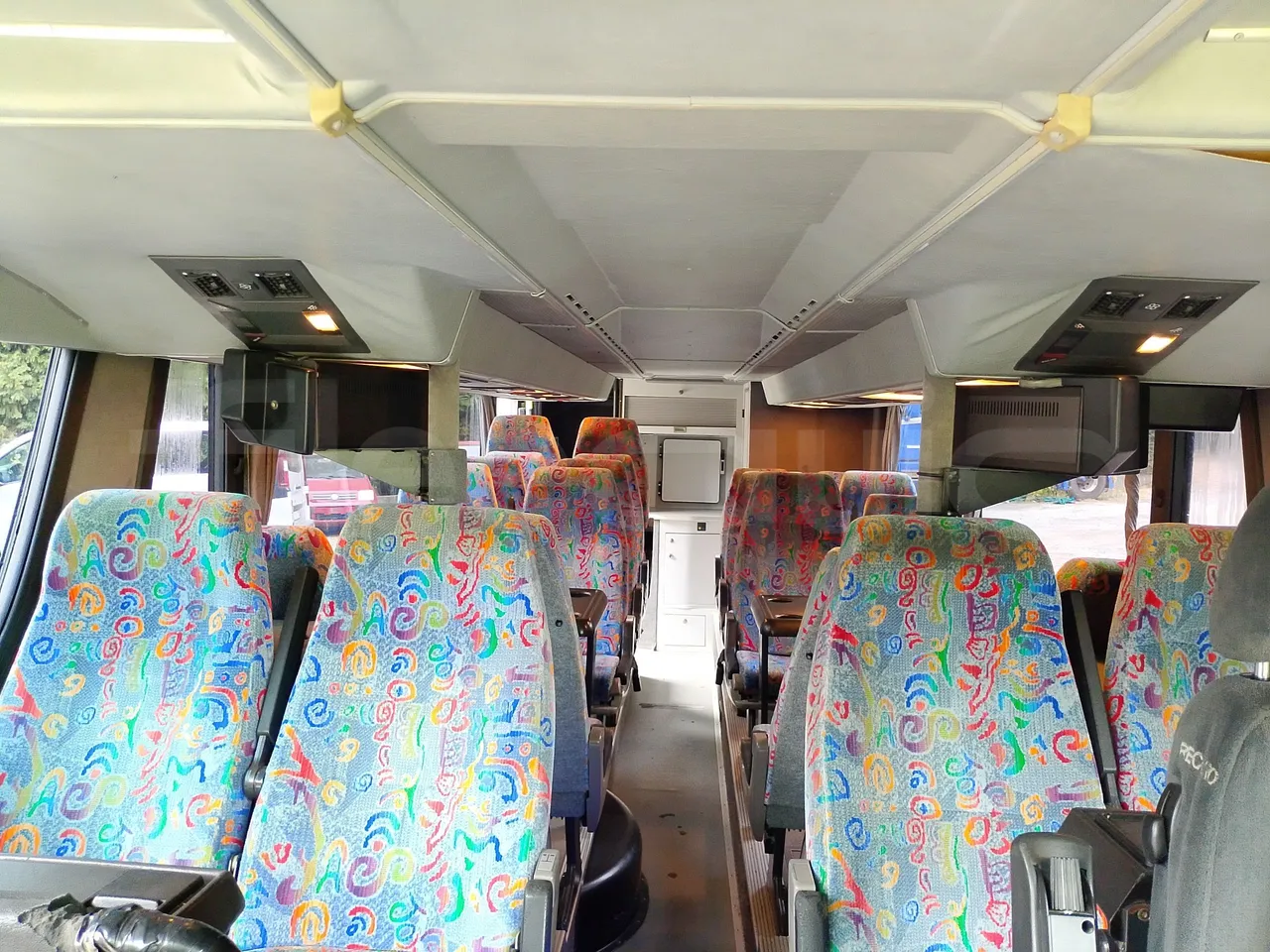 Setra S328 S328-DT/ Euro 1 - 370 Kw - 12 Mt - interior reverse seats driver height (mandatory for bus to scrap)