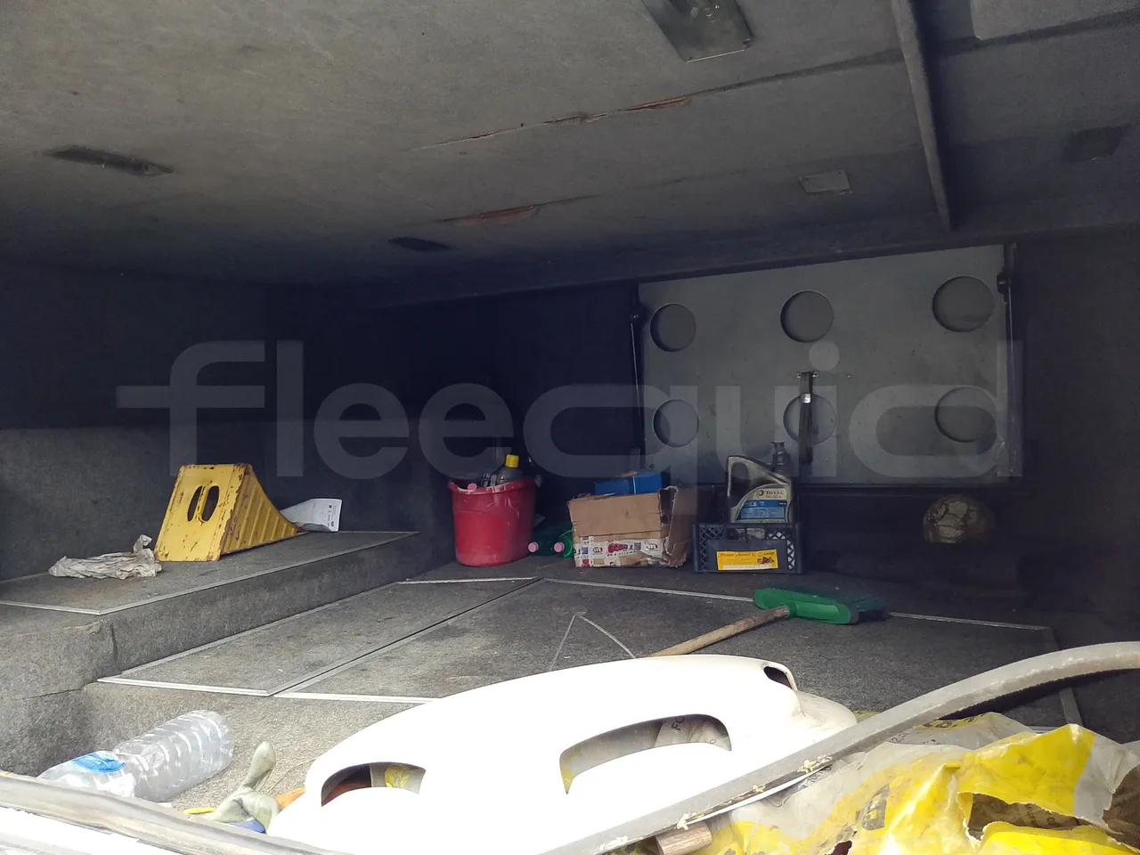 Setra S328 S328-DT/ Euro 1 - 370 Kw - 12 Mt - internal frame rust check