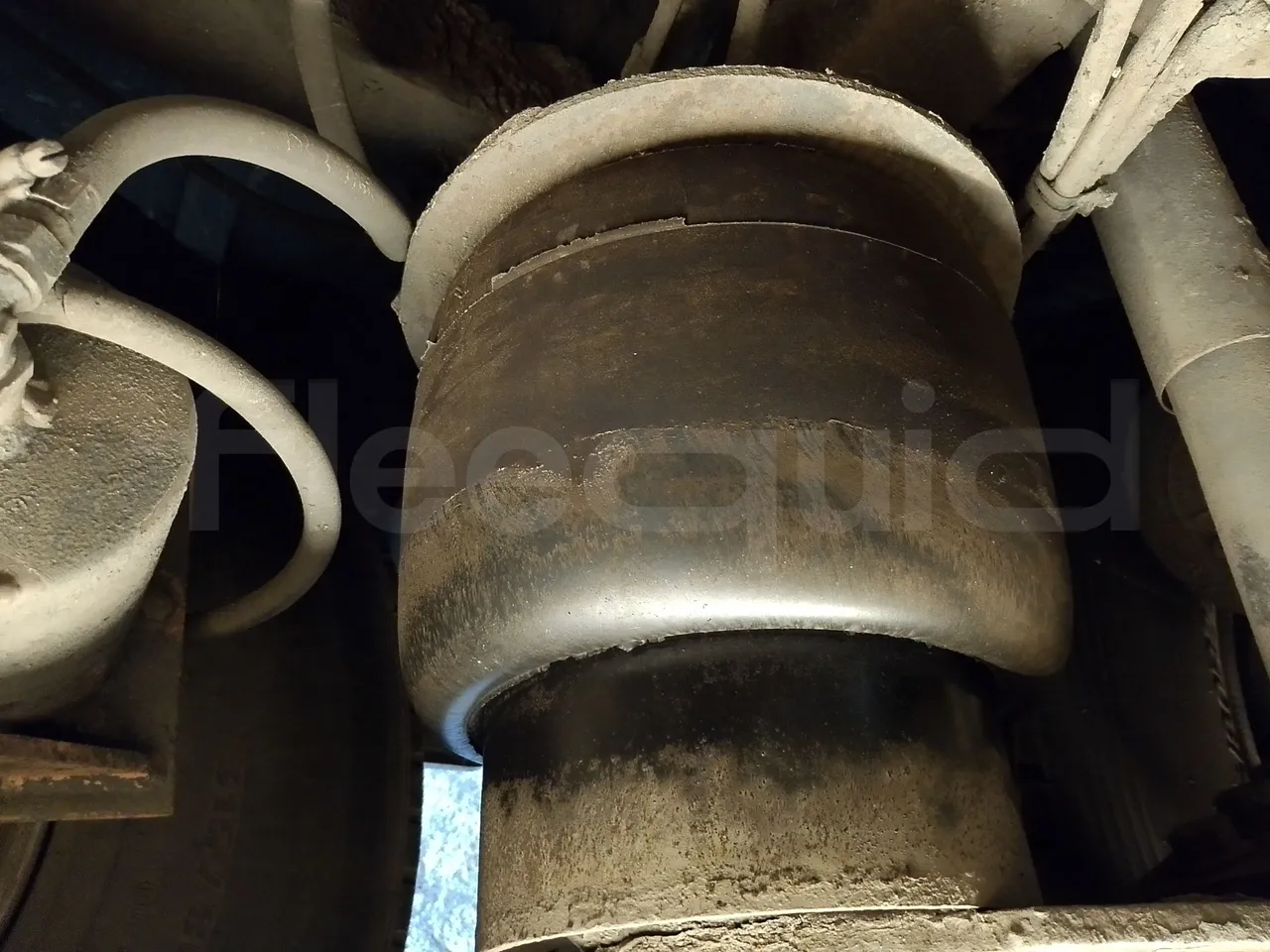 Setra S328 S328-DT/ Euro 1 - 370 Kw - 12 Mt - axel 2 leaf spring right