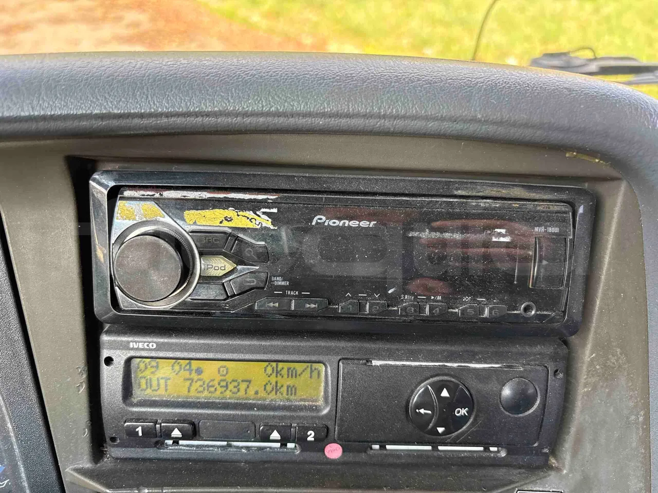Irisbus Ares SFR116 - Euro4 - 256kW - 11.995mt - radio accessories photo
