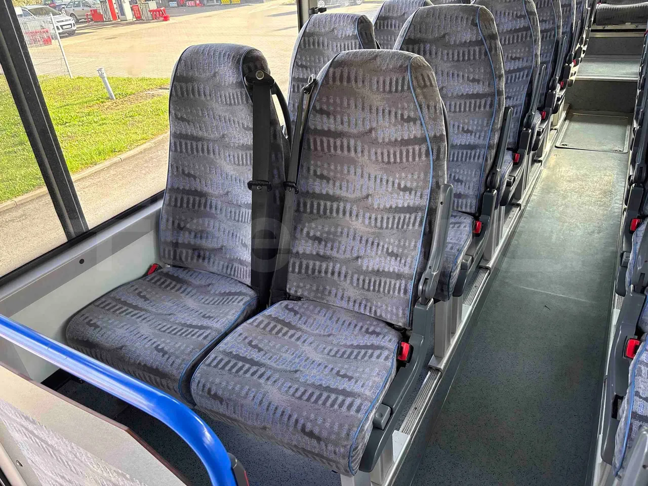 Irisbus Ares SFR116 - Euro4 - 256kW - 11.995mt - single seat detail