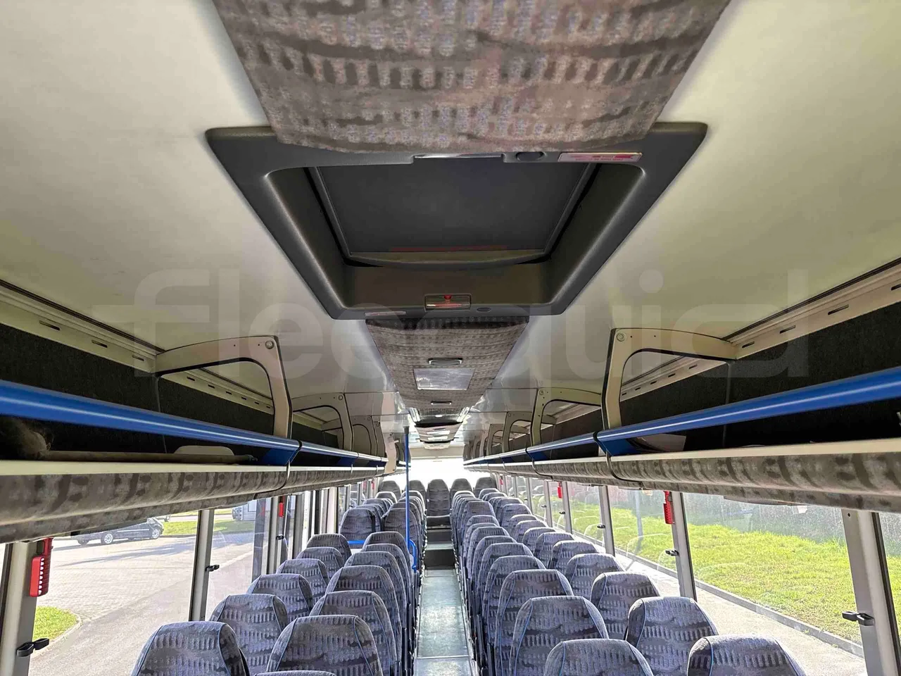 Irisbus Ares SFR116 - Euro4 - 256kW - 11.995mt - handrails photo