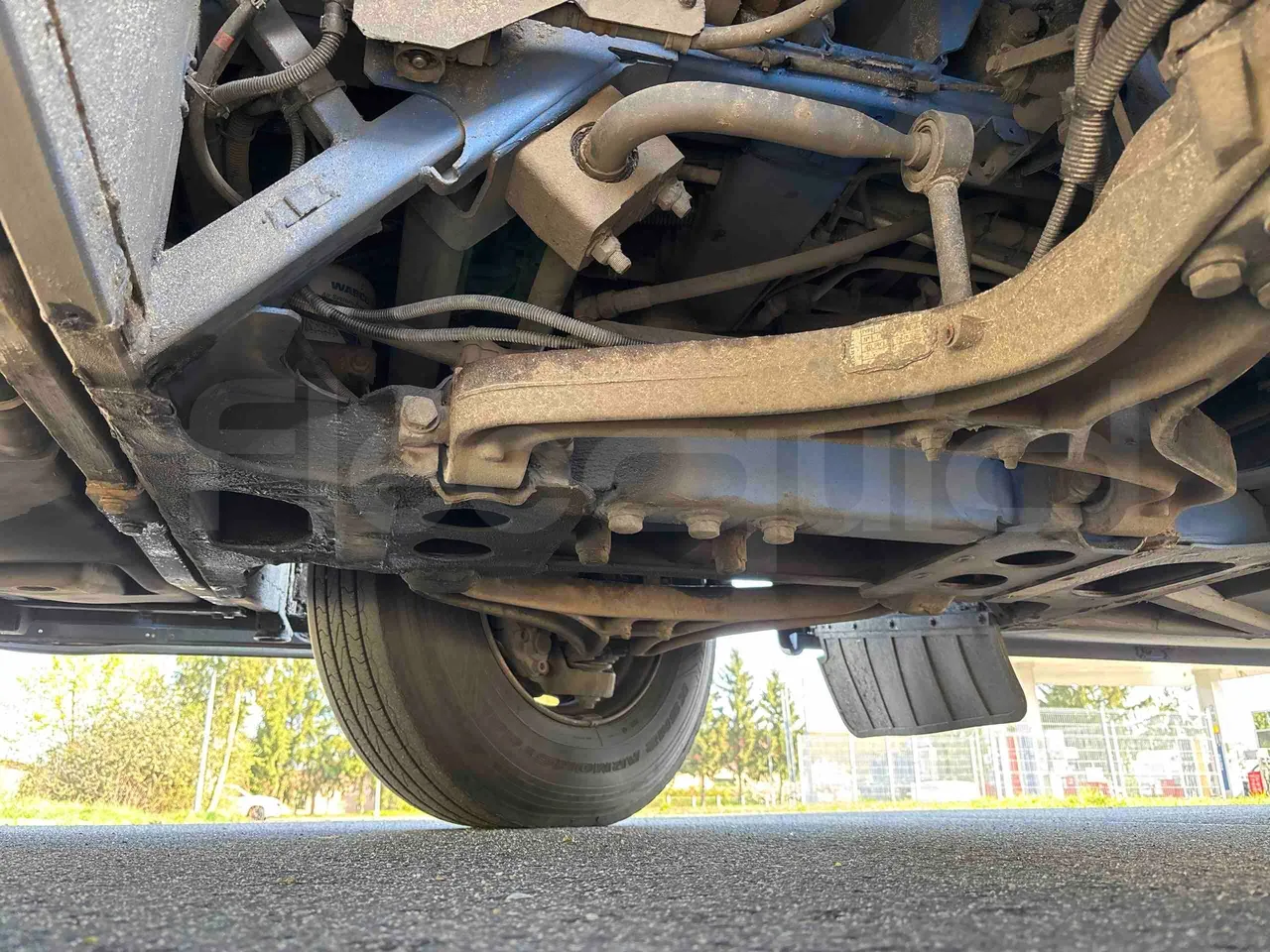 Irisbus Ares SFR116 - Euro4 - 256kW - 11.995mt - front axle left side