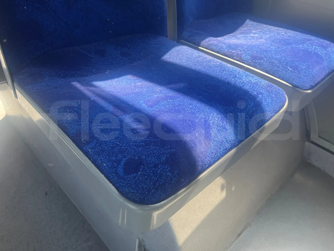 Mercedes-Benz Citaro O530G - EUR4 - 260kW - 17.94m - armrest detail photo