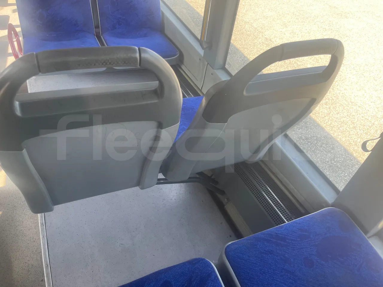 Mercedes-Benz Citaro O530G - EUR4 - 260kW - 17.94m - forward view middle aisle