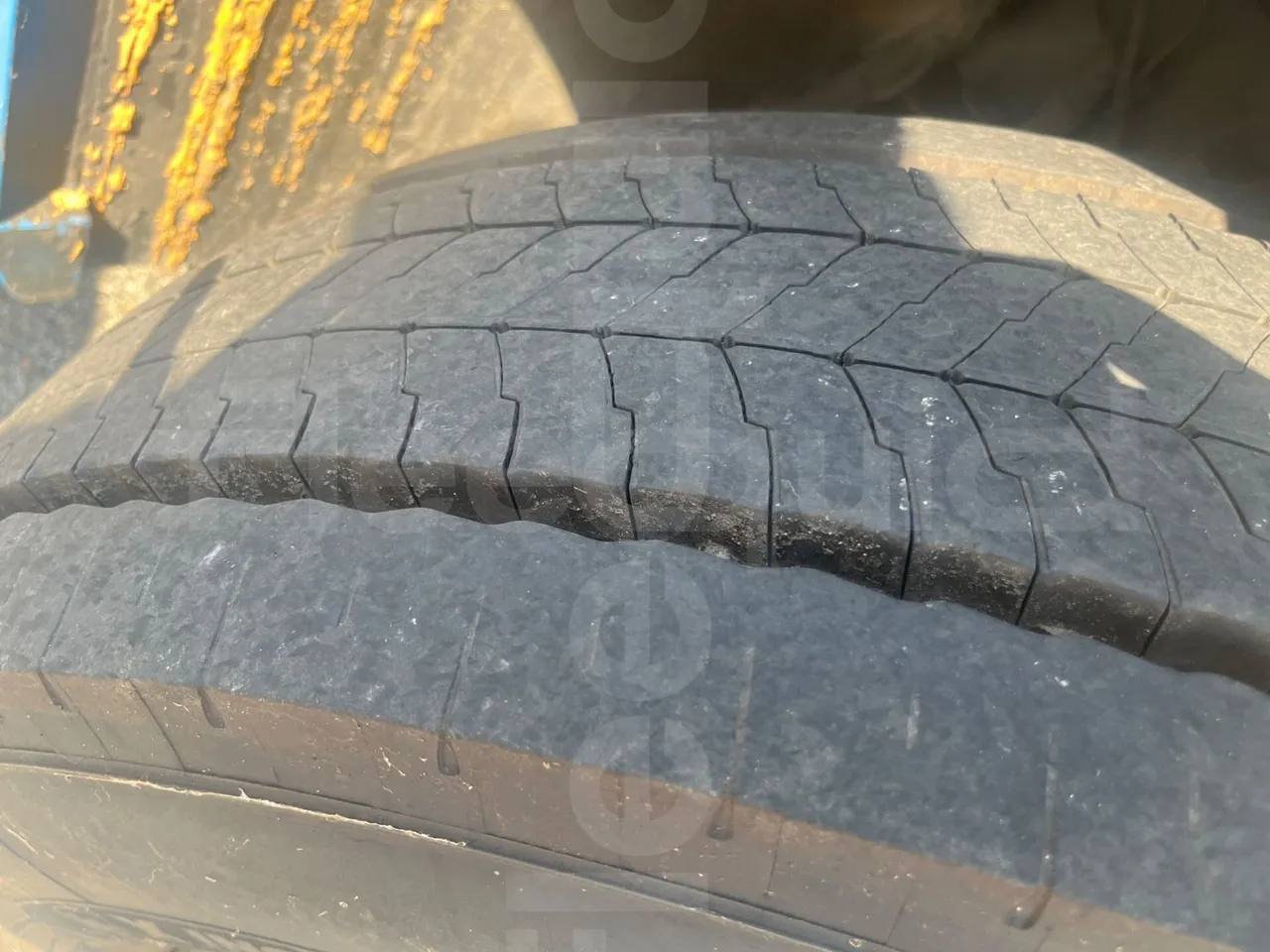 Mercedes-Benz Citaro O530G - EUR4 - 260kW - 17.94m - rear left tire photo