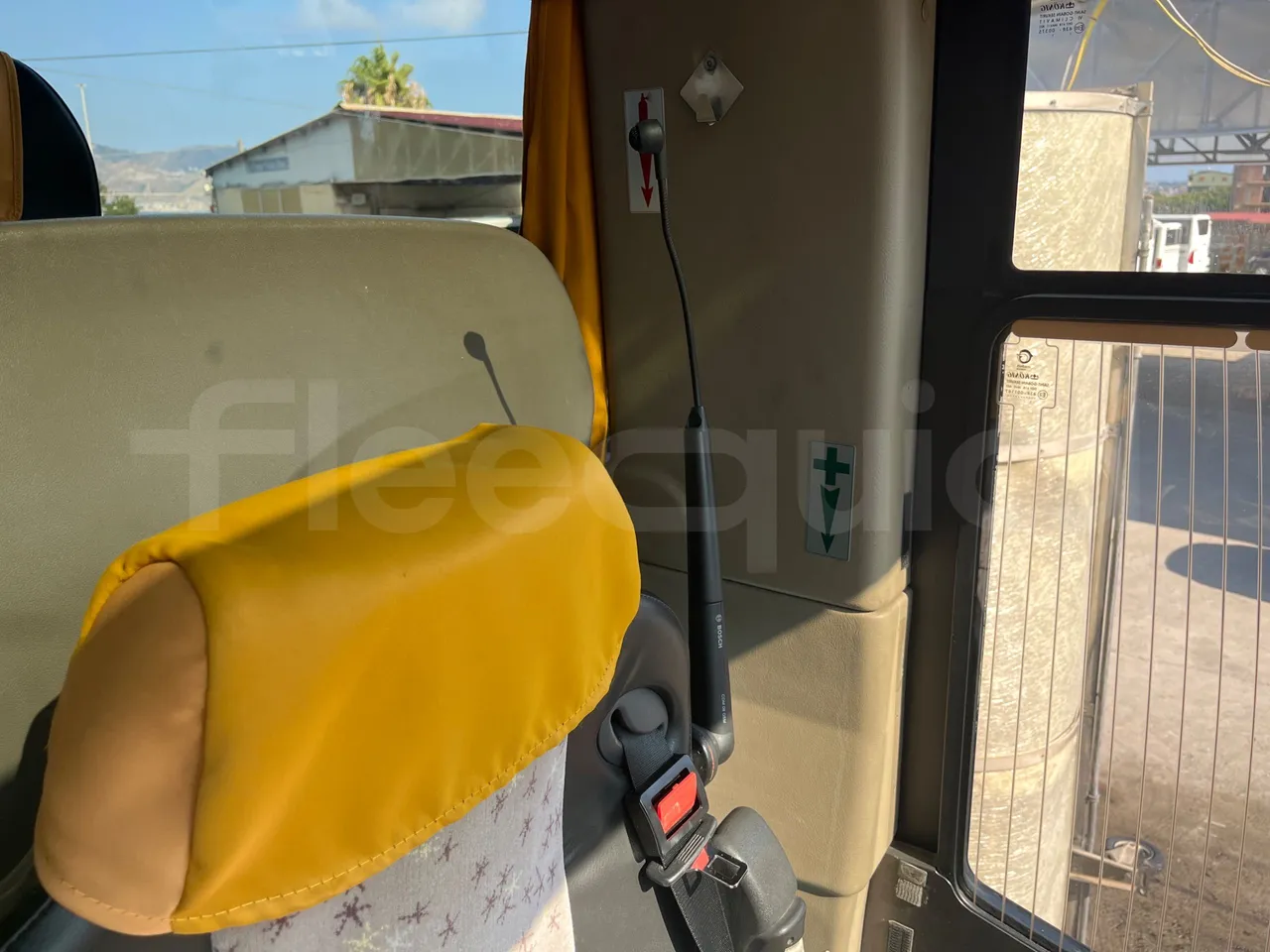 Iveco Magelys SFR210 - driver microphone accessories photo