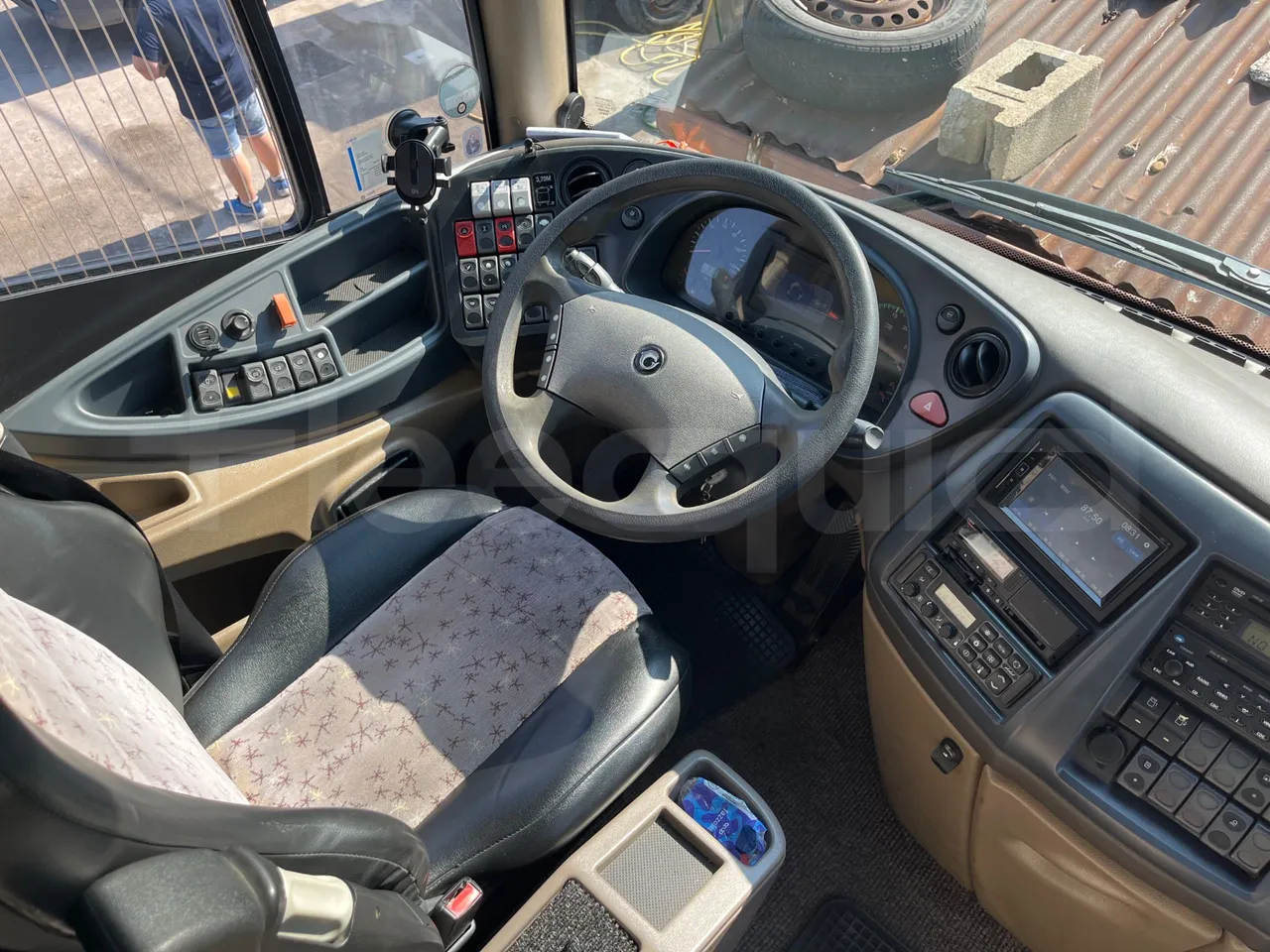 Iveco Magelys SFR210 - buttons panels on (mandatory for bus to scrap)