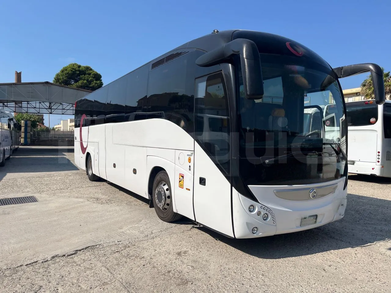 Iveco Magelys SFR210 - Base cover photo