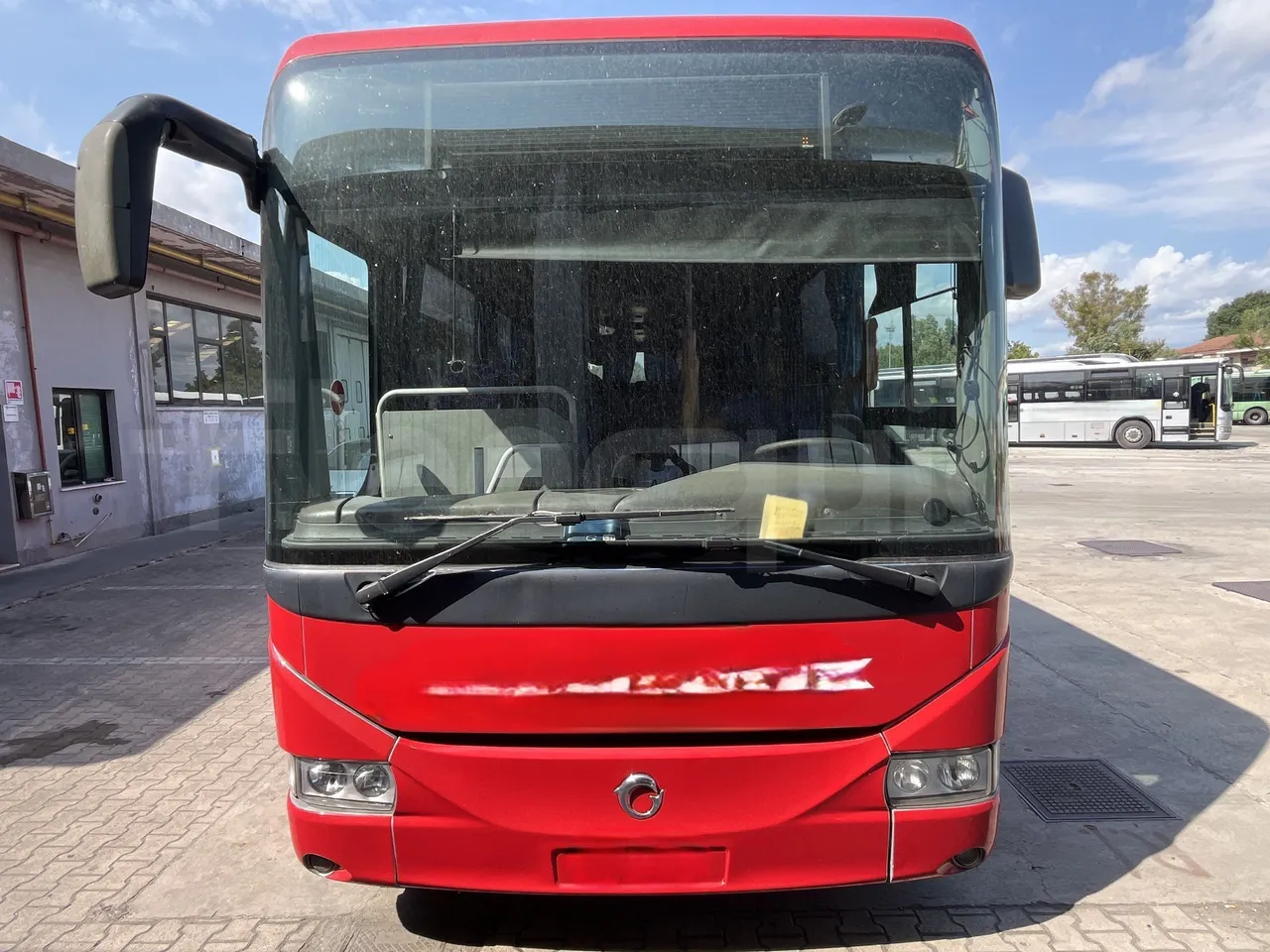 Iveco Arway - front photo