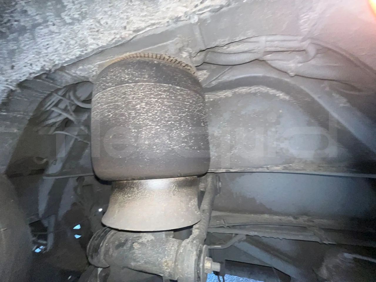 Man 18.440 HOCL E4-ERA - EUR5 - 324kW-13.145m - front discs left