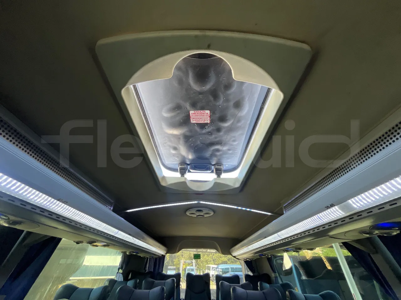 Man 18.440 HOCL E4-ERA - EUR5 - 324kW-13.145m - roof hatch 1