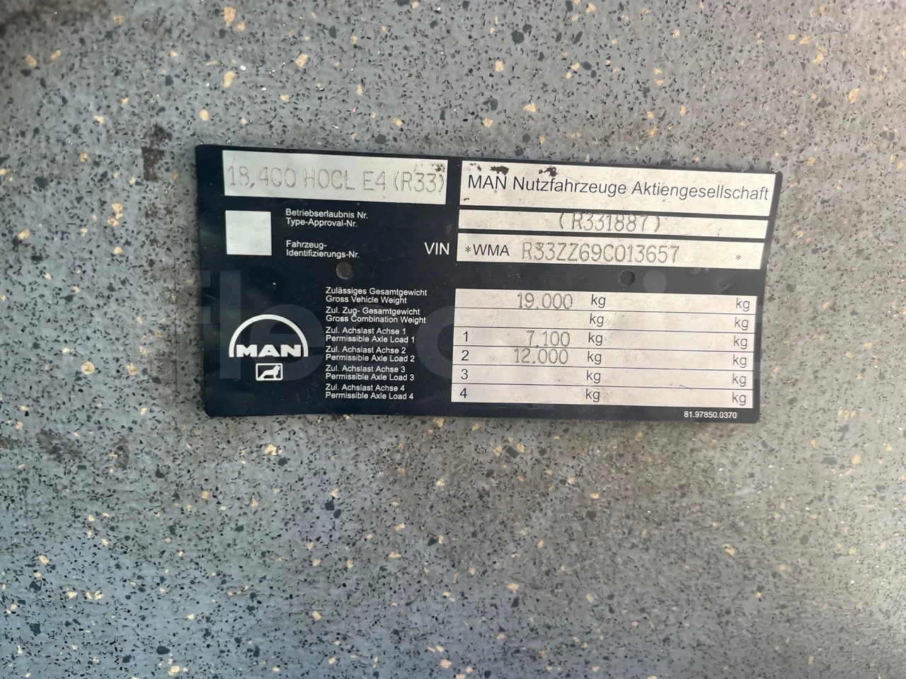 Man 18.440 HOCL E4-ERA - EUR5 - 324kW-13.145m - vehicle plate photo