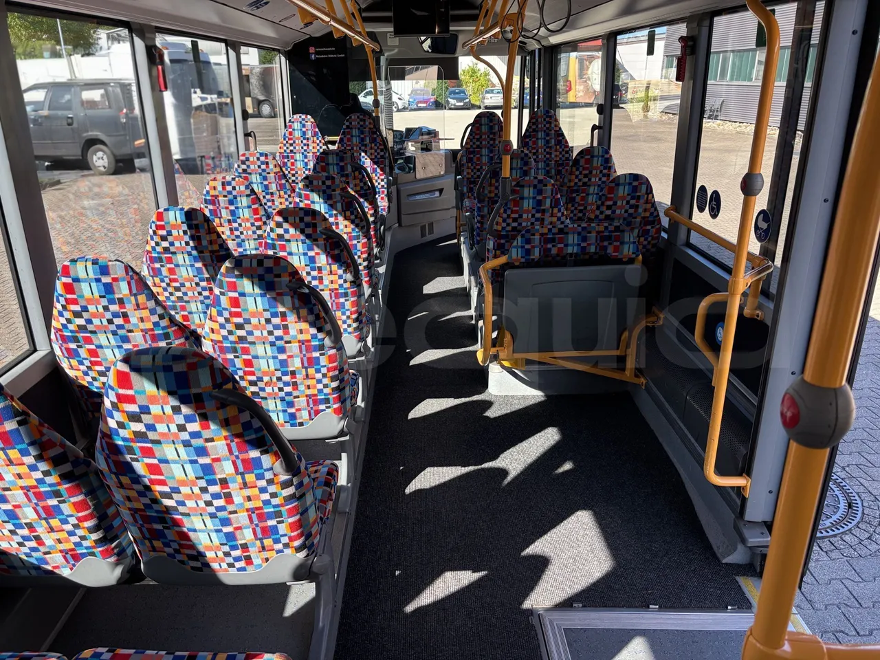 Mercedes-Benz Citaro - Forward Seats From Middle Position