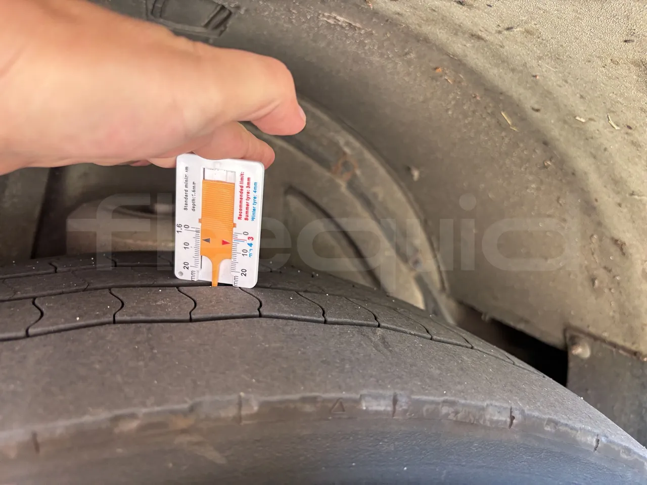 Mercedes-Benz Citaro - Second Axle Left Side: Complete Wheel