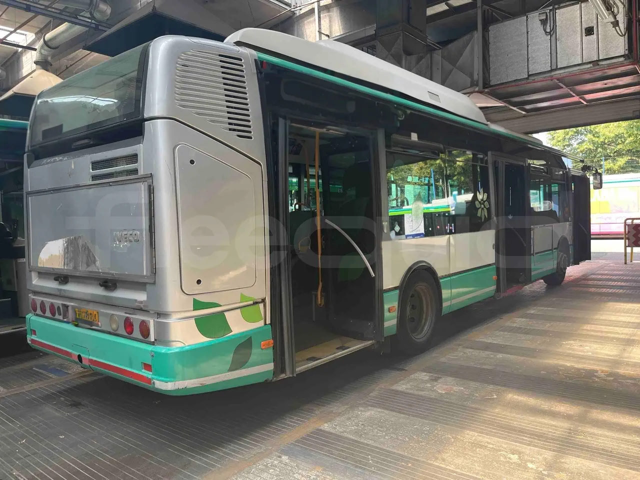 Iveco Citelis - 3/4 right rear doors open