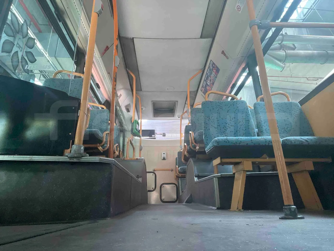 Iveco Citelis - seat brackets photo