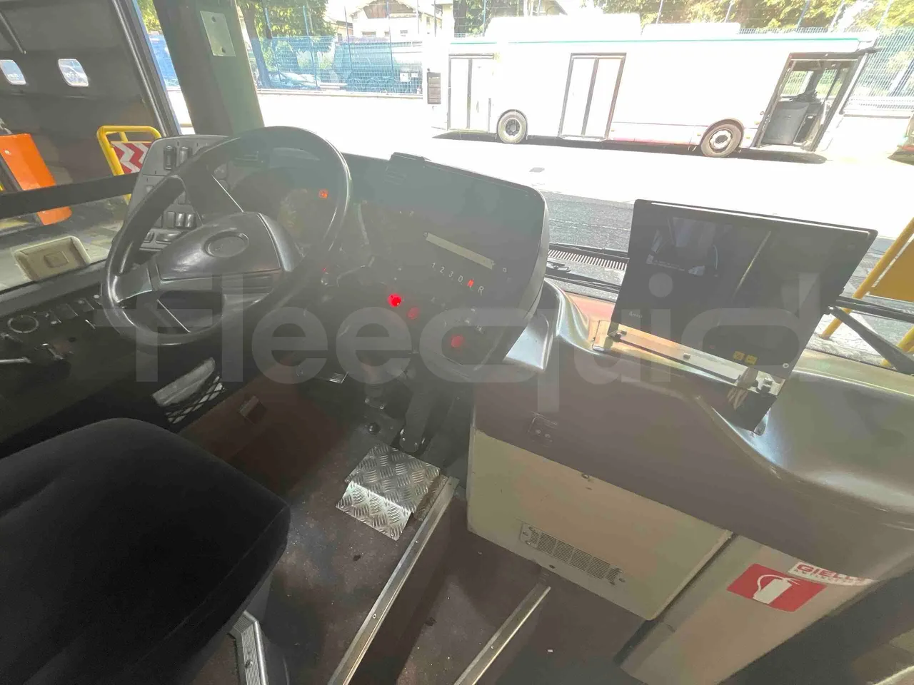 Iveco Citelis - buttons panels on