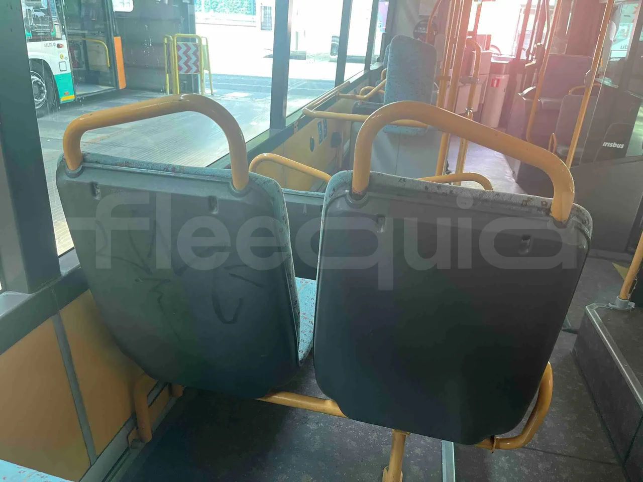 Iveco Citelis - mesh detail photo
