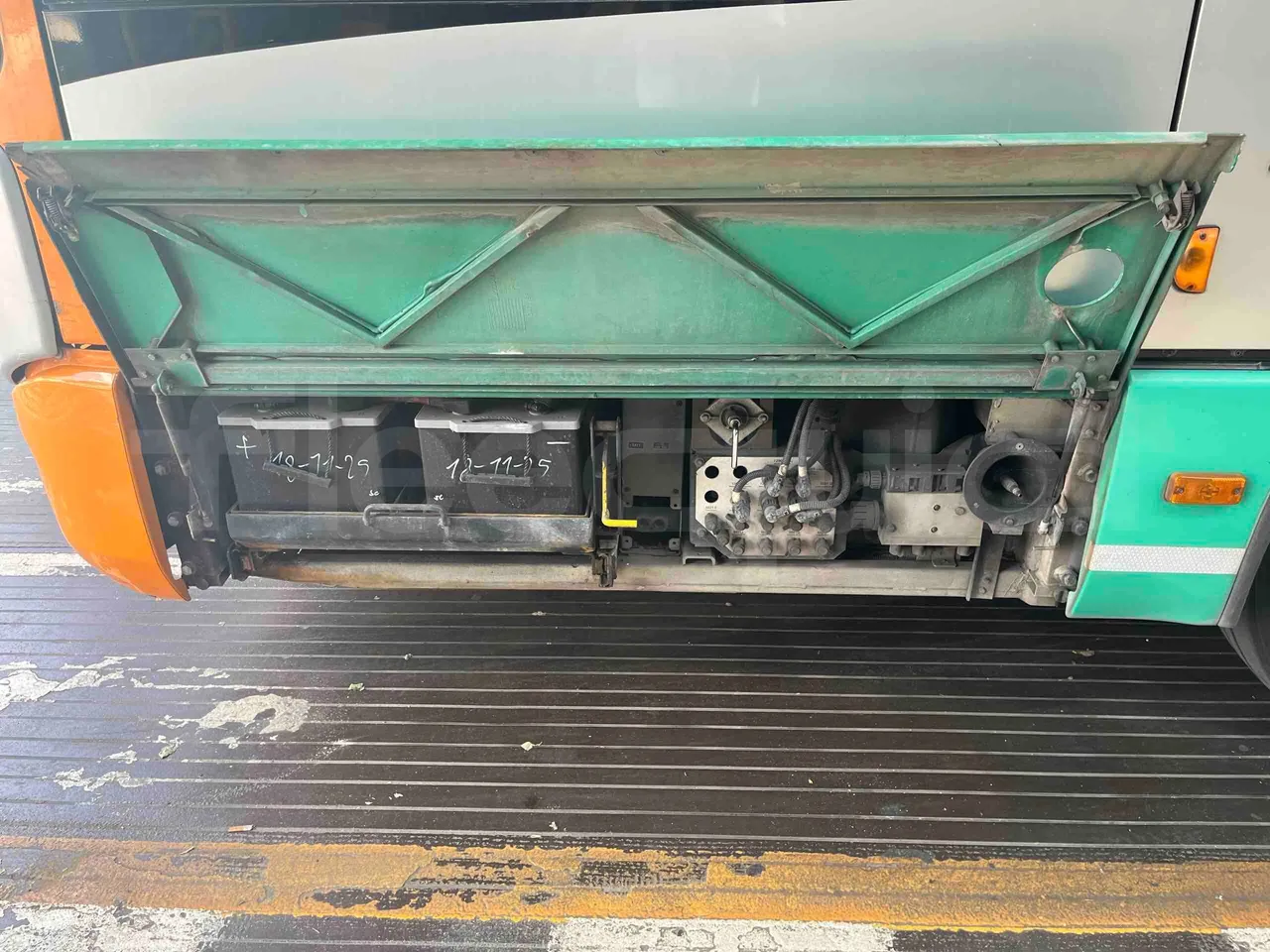 Iveco Citelis - external compartments photo
