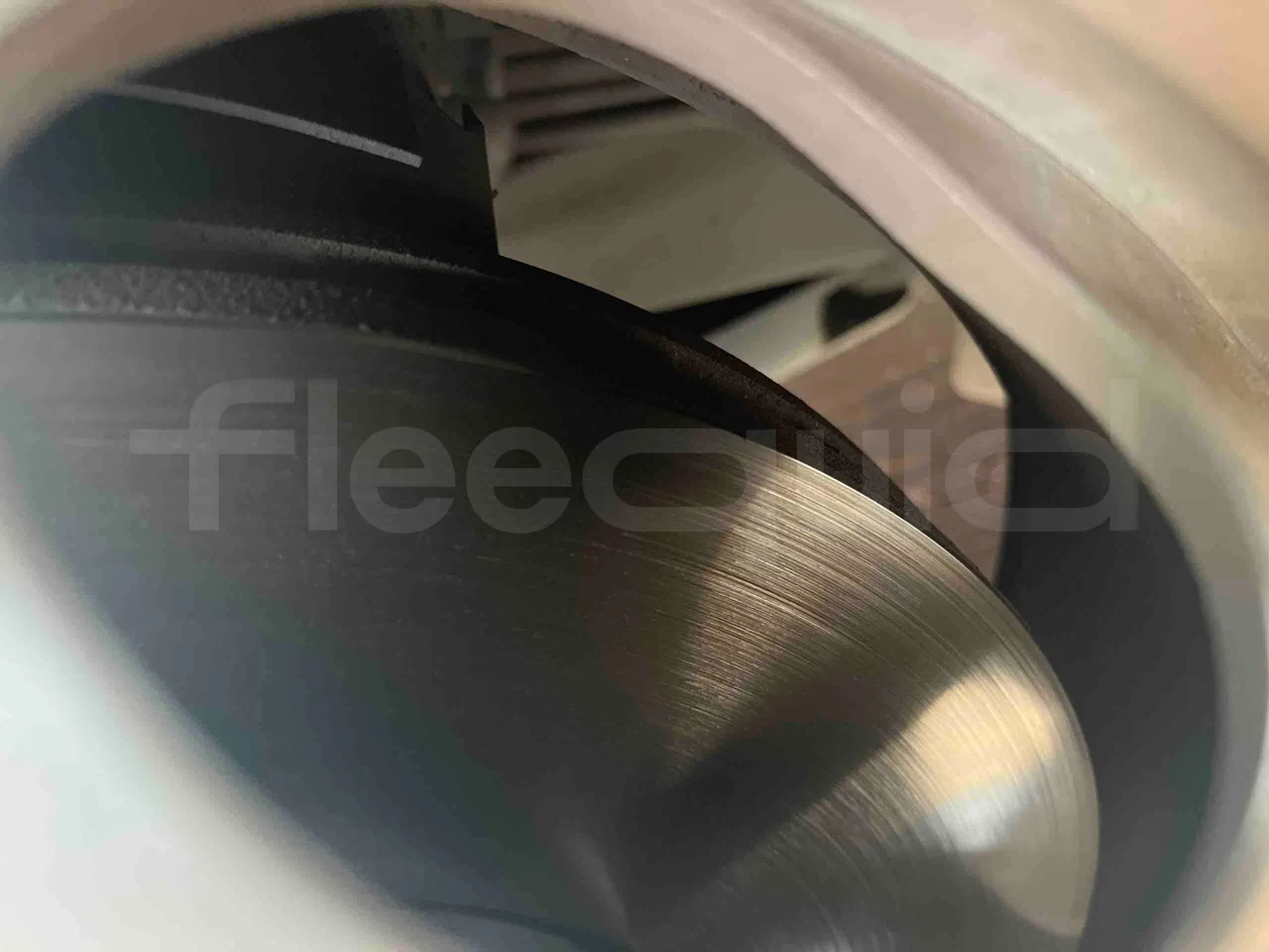 Iveco Citelis - front discs left