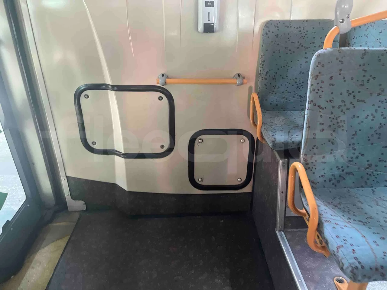Iveco Citelis - floor hatches photo